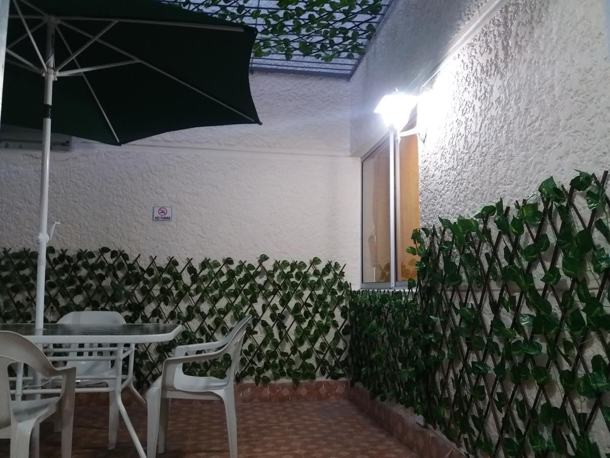 Hotel Medellin Calasanz Exteriör bild